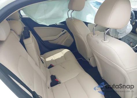 2019 Mercedes-Benz Gla 250 4Matic z USA, uszkodzony, nr VIN WDCTG4GB4KJ551515